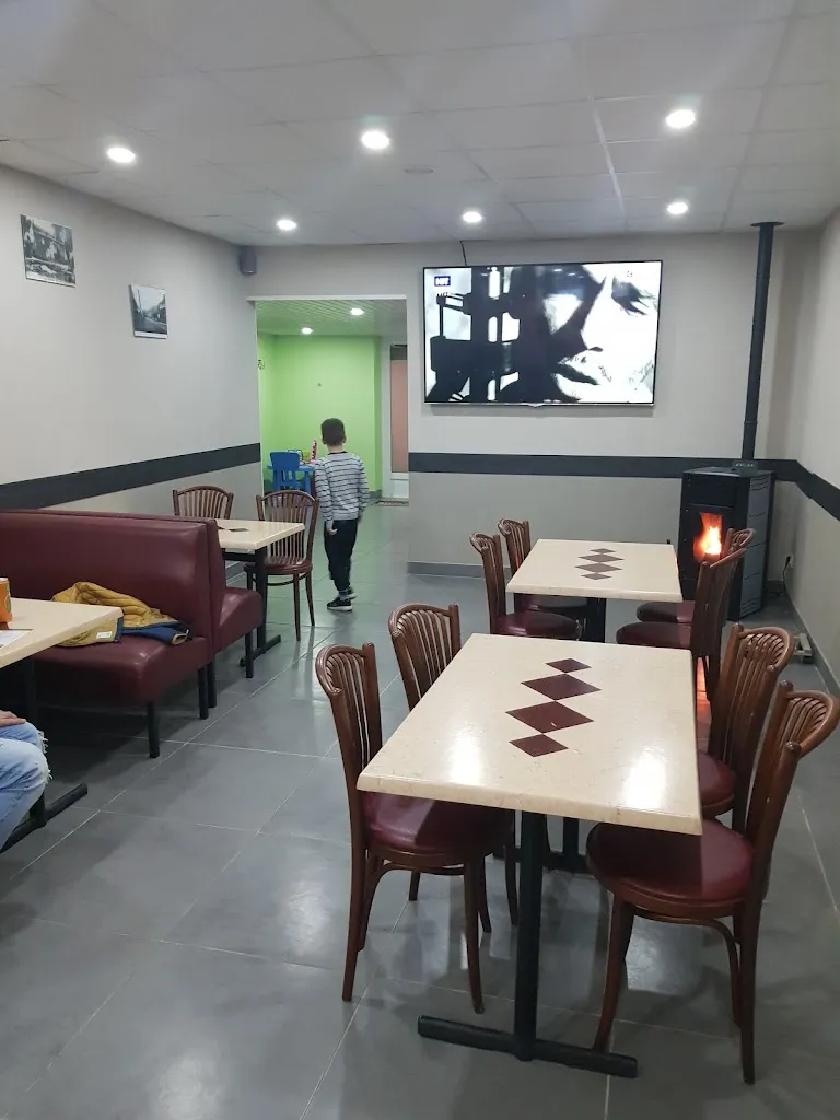 FRITERIE VAL ET MINOU_Anhiers_slider_image_3