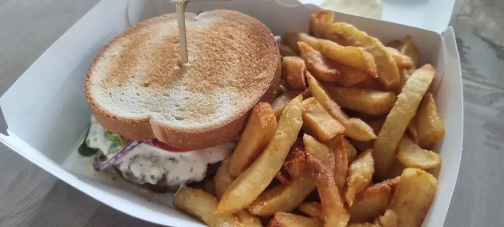 aurelien berger_Friterie la Paillote_Annequin_review