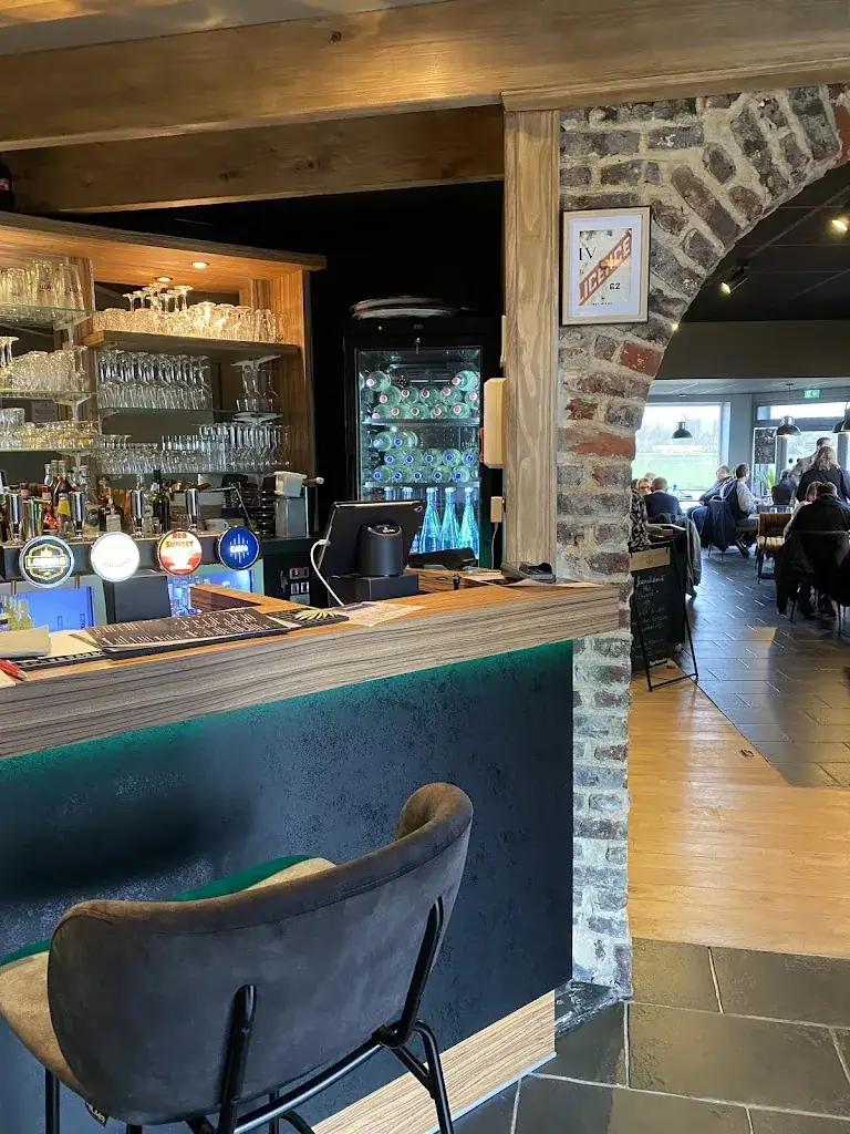 Prudence Leroy_La Salle à Manger_Annay_review