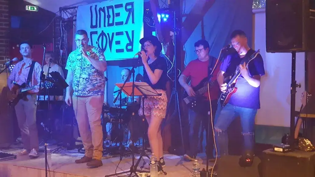 Thomas Lemaire_Oasis Cuban Cafe_Annay_review