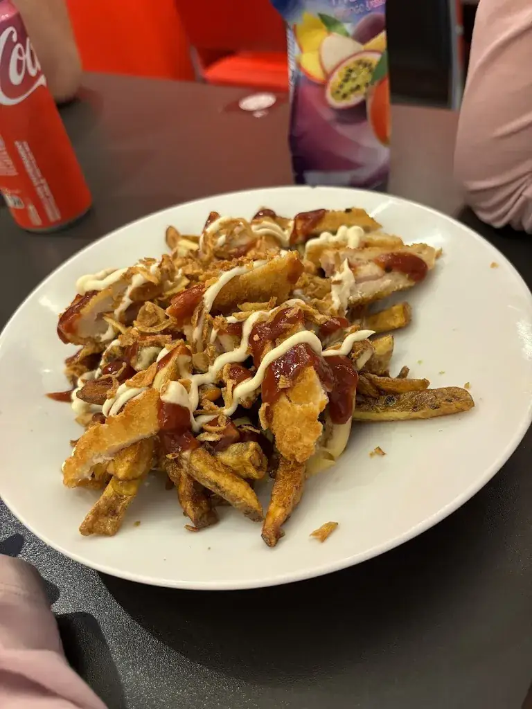 Le Burger à mille pâtes_Chazelles-sur-Lyon_slider_image_3