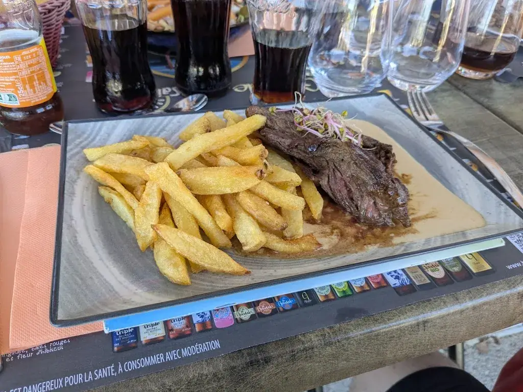 Anthony SZYMANSKI_la C'antina_Pinon_review