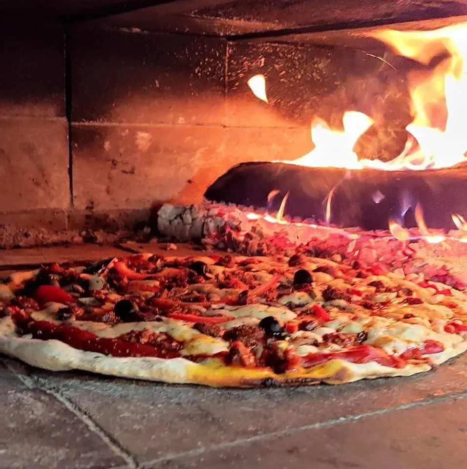 Pizza Flo, food truck événementiel_Anizy-le-Grand_slider_image_3