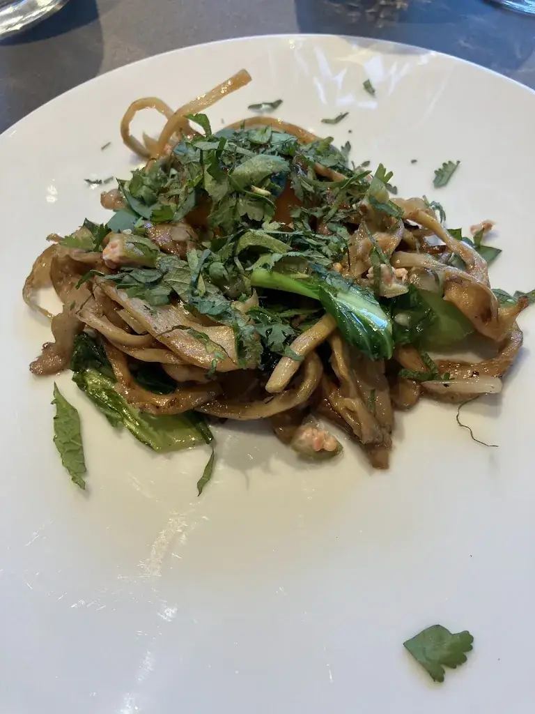 Camille Jung_L'epicurieux_Illies_review