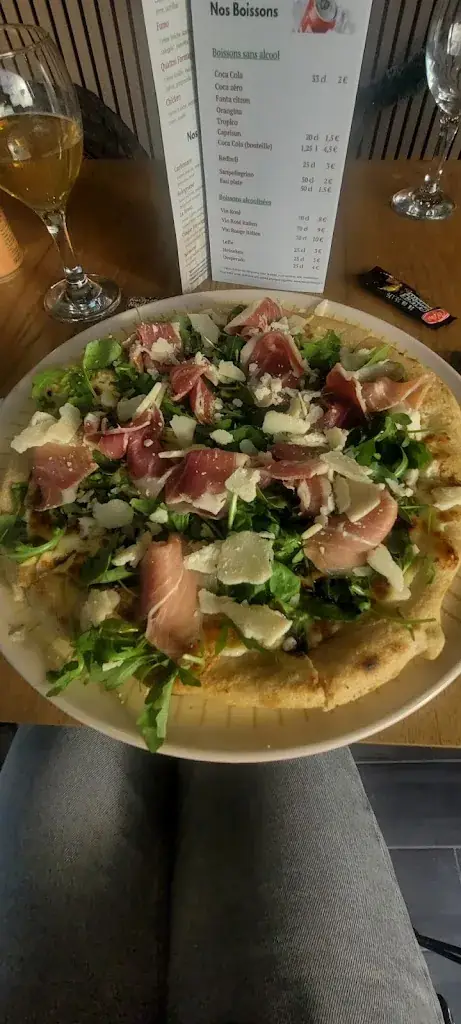 Silvia Roger_Pizza Toni_Annœullin_review