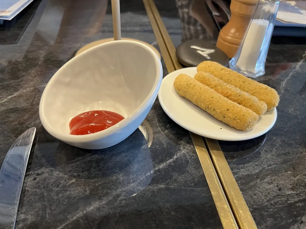 Paweł Sikorski_L'annexe_Béthune_review