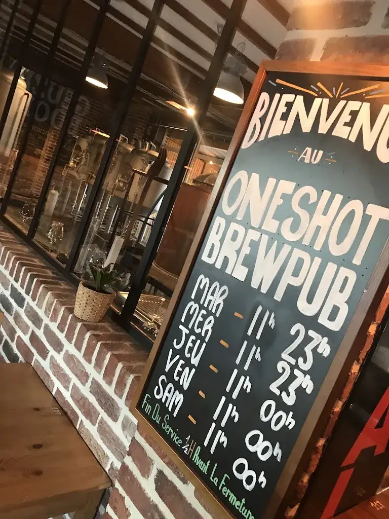 Cédric Bernardin (Dindin)_ONESHOT BREWPUB_Vendin-lès-Béthune_recensione