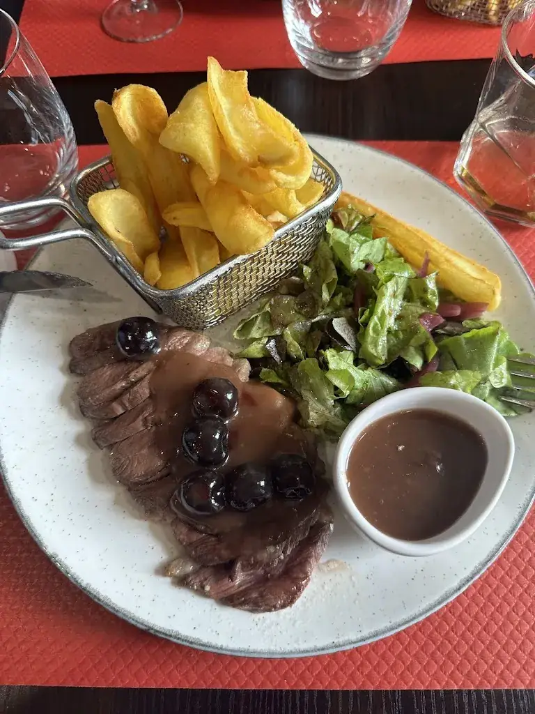 Bouq_L'Hostal_Breteuil_review