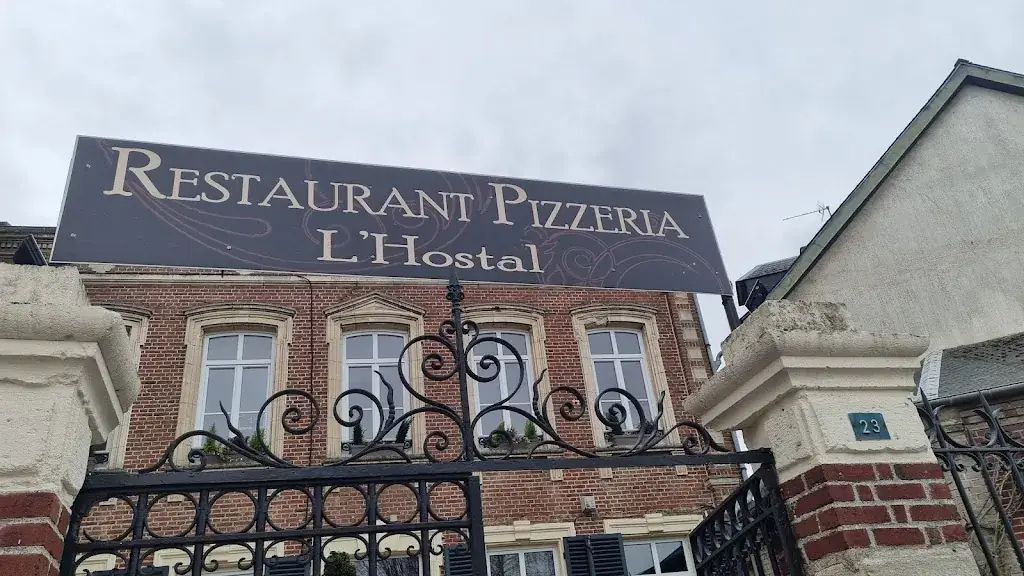 L'Hostal restaurant in Breteuil