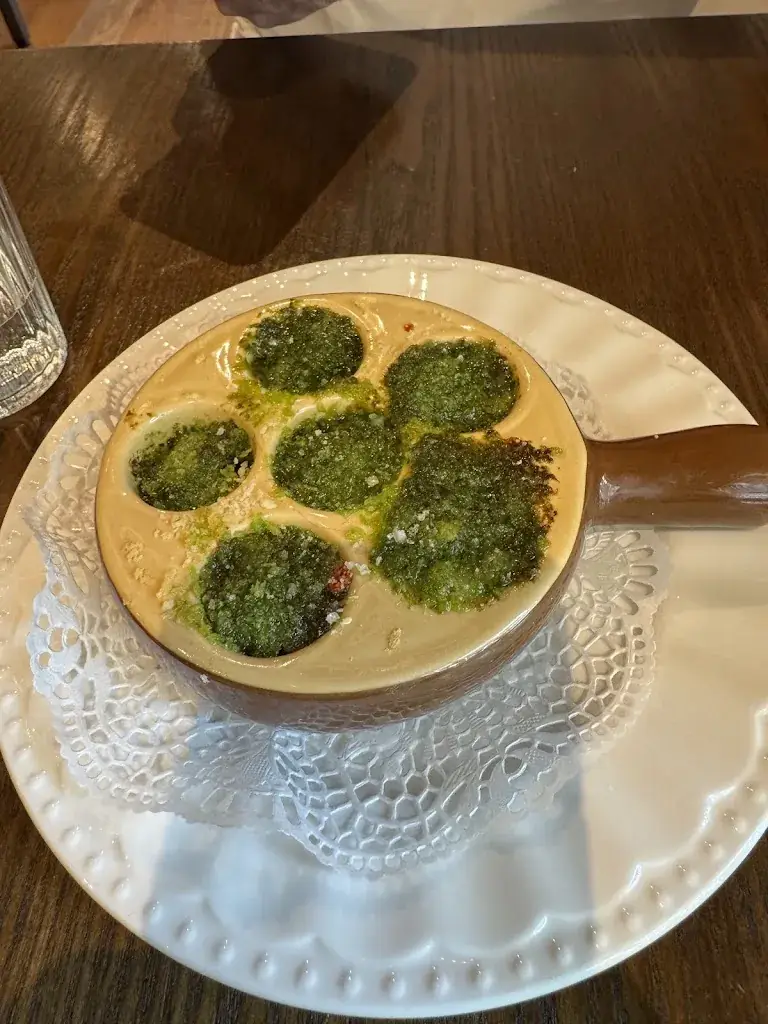 C T_Le beau lieu_Hautvillers_review