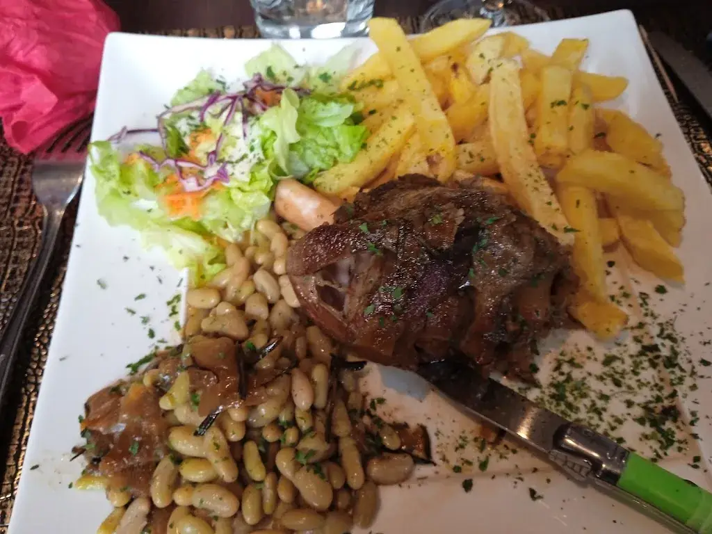 Mathilde Debaecker_Ô Chic & Chôc_Arnèke_review