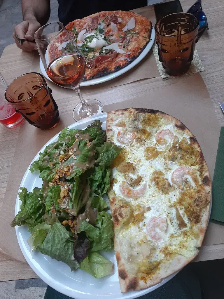 Menu_Pizzeria La Romaine_Alba-la-Romaine_image_7