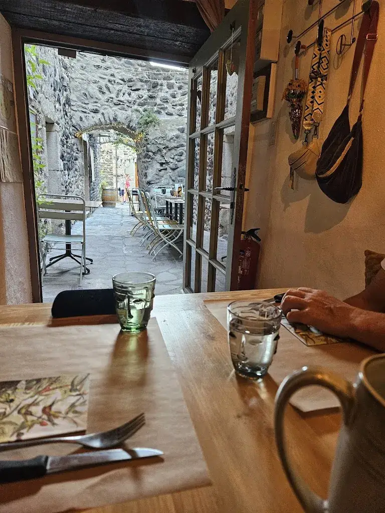 Mme Snsn_Pizzeria La Romaine_Alba-la-Romaine_review