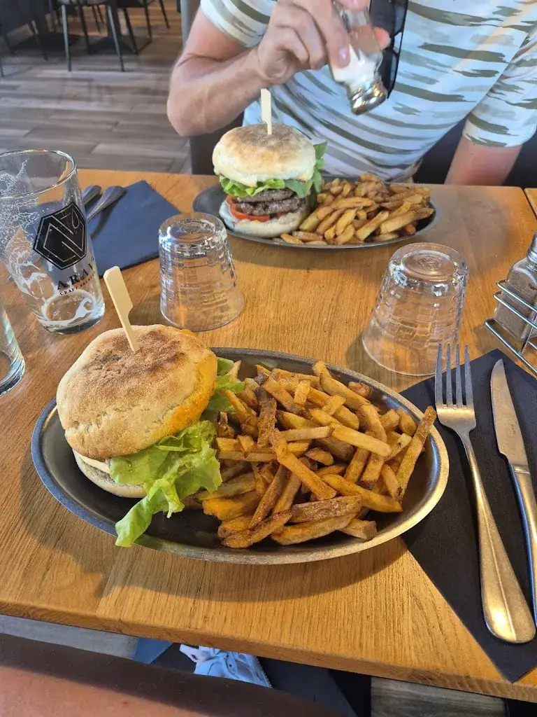 Christine Tabor_La taverne de Midgard Albertville_Albertville_review