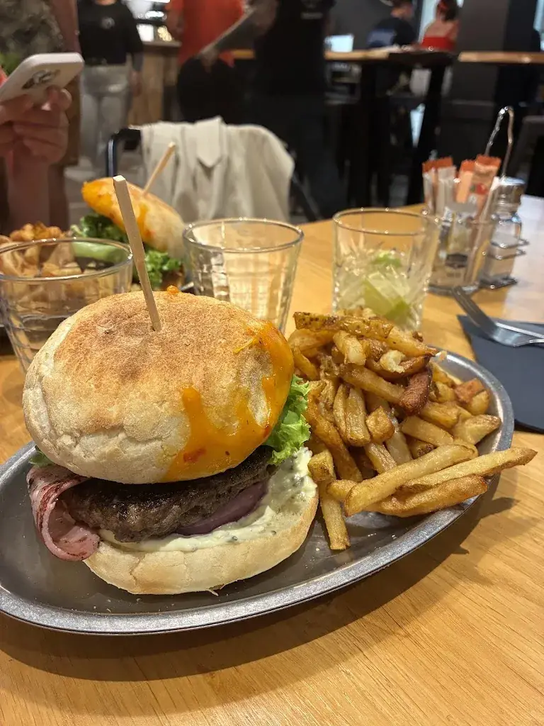 La taverne de Midgard Albertville_Albertville_slider_image_2