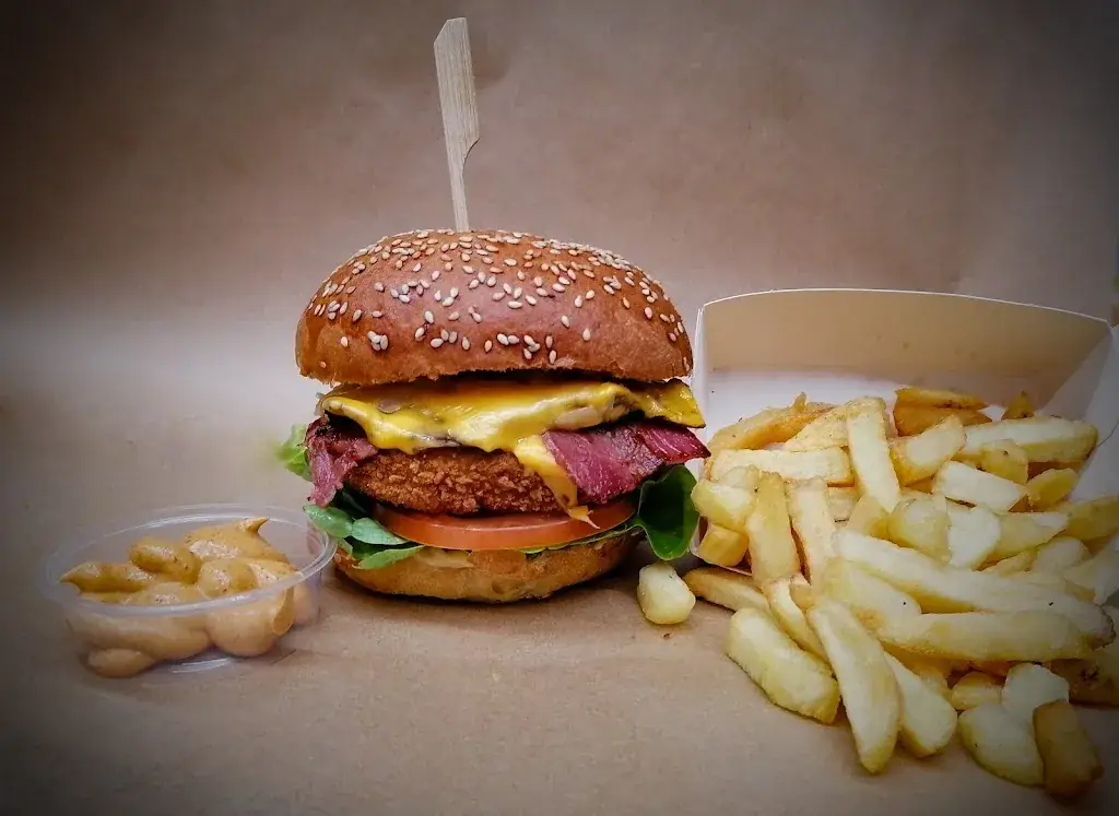 L'instant gourmand Restaurant in Wardrecques