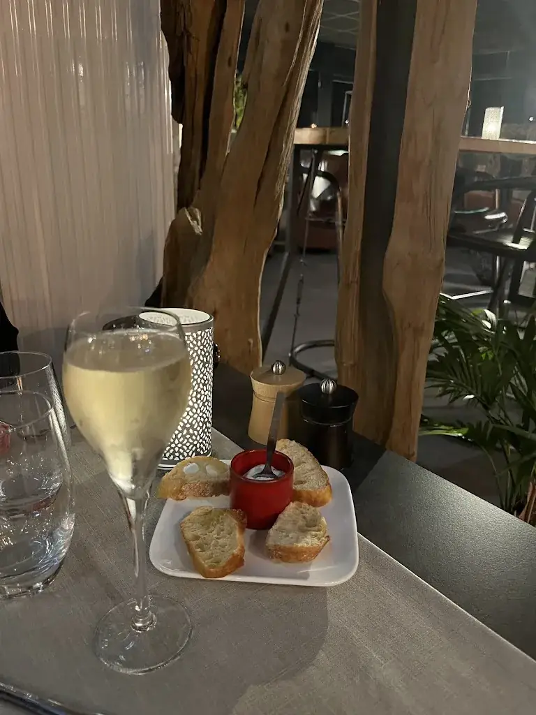 Paula Raddatz_Les Vins par Faim_Beauvais_review