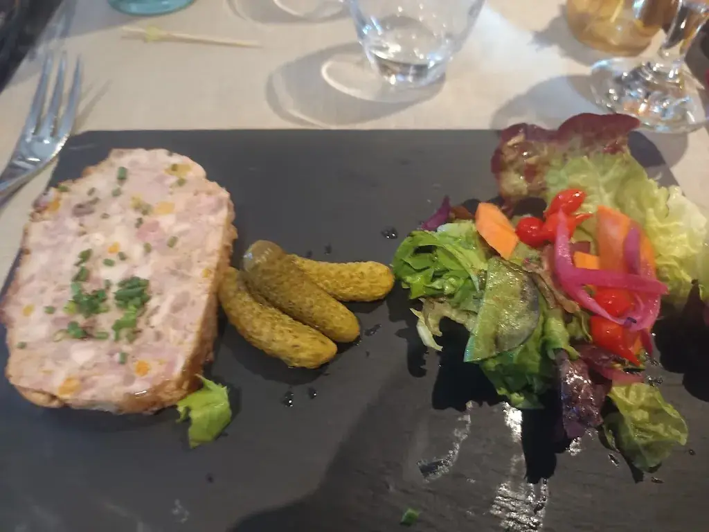 Les Vins par Faim_Beauvais_slider_image_3