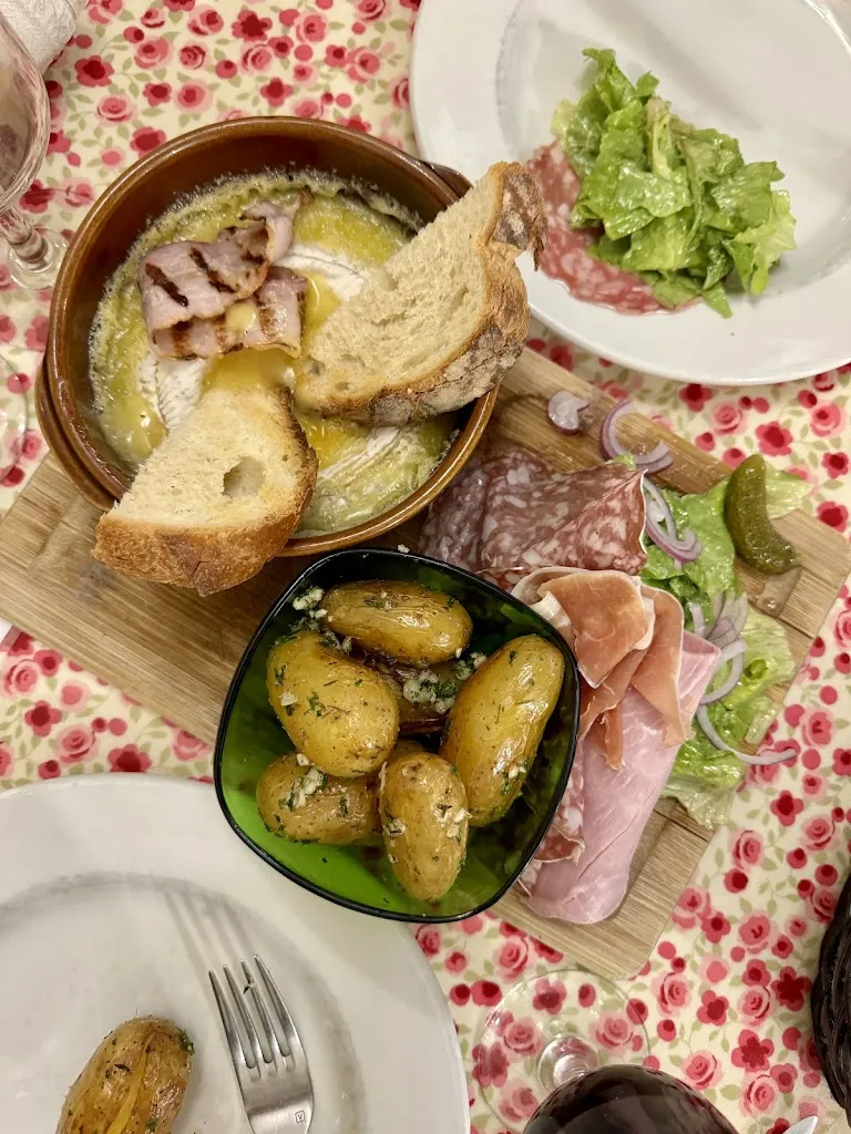 Monika Harat_Restaurant Chez Grand-Mère_Beauvais_review