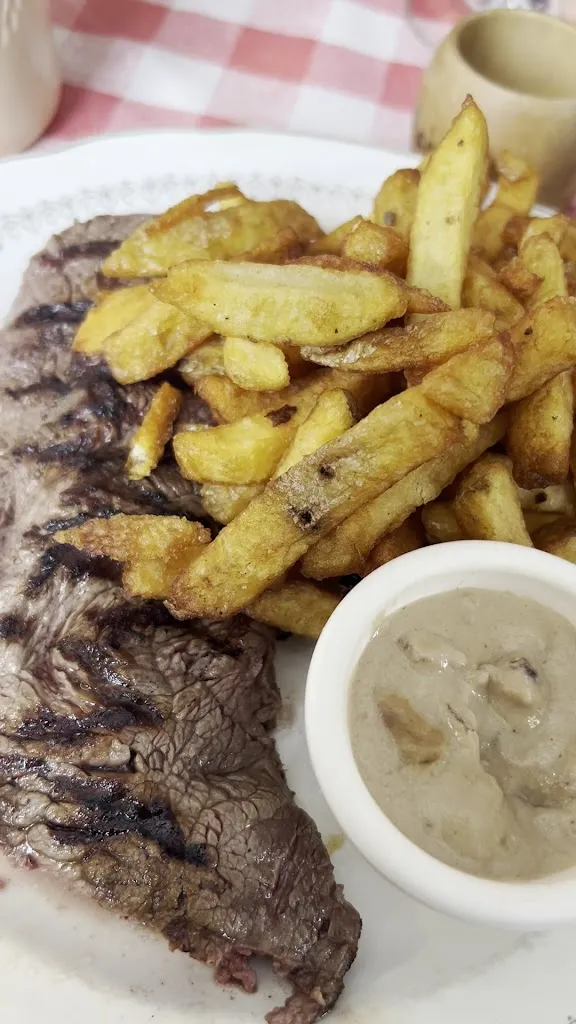 Restaurant Chez Grand-Mère_Beauvais_slider_image_2