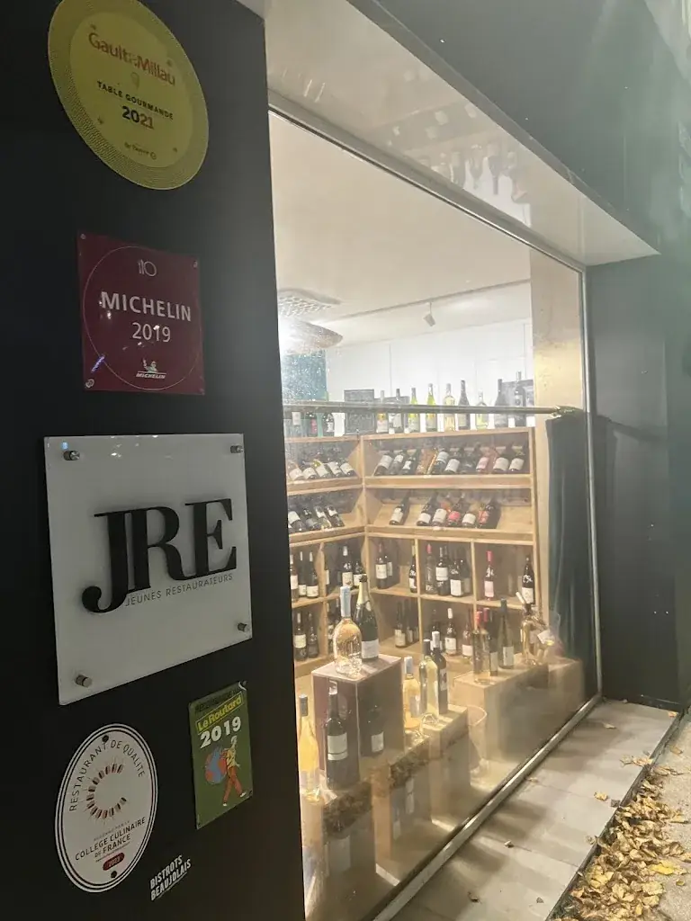 Madalina S._Senso_Beauvais_recensione