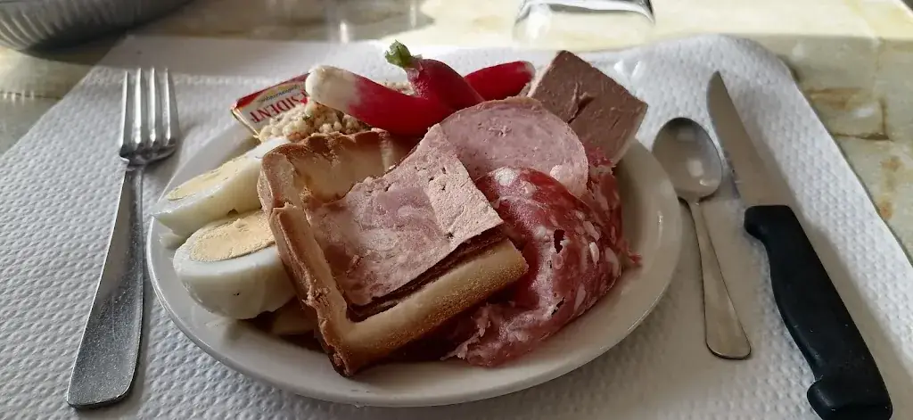 La Ferme Resto Routier Laon_Athies-sous-Laon_slider_image_2