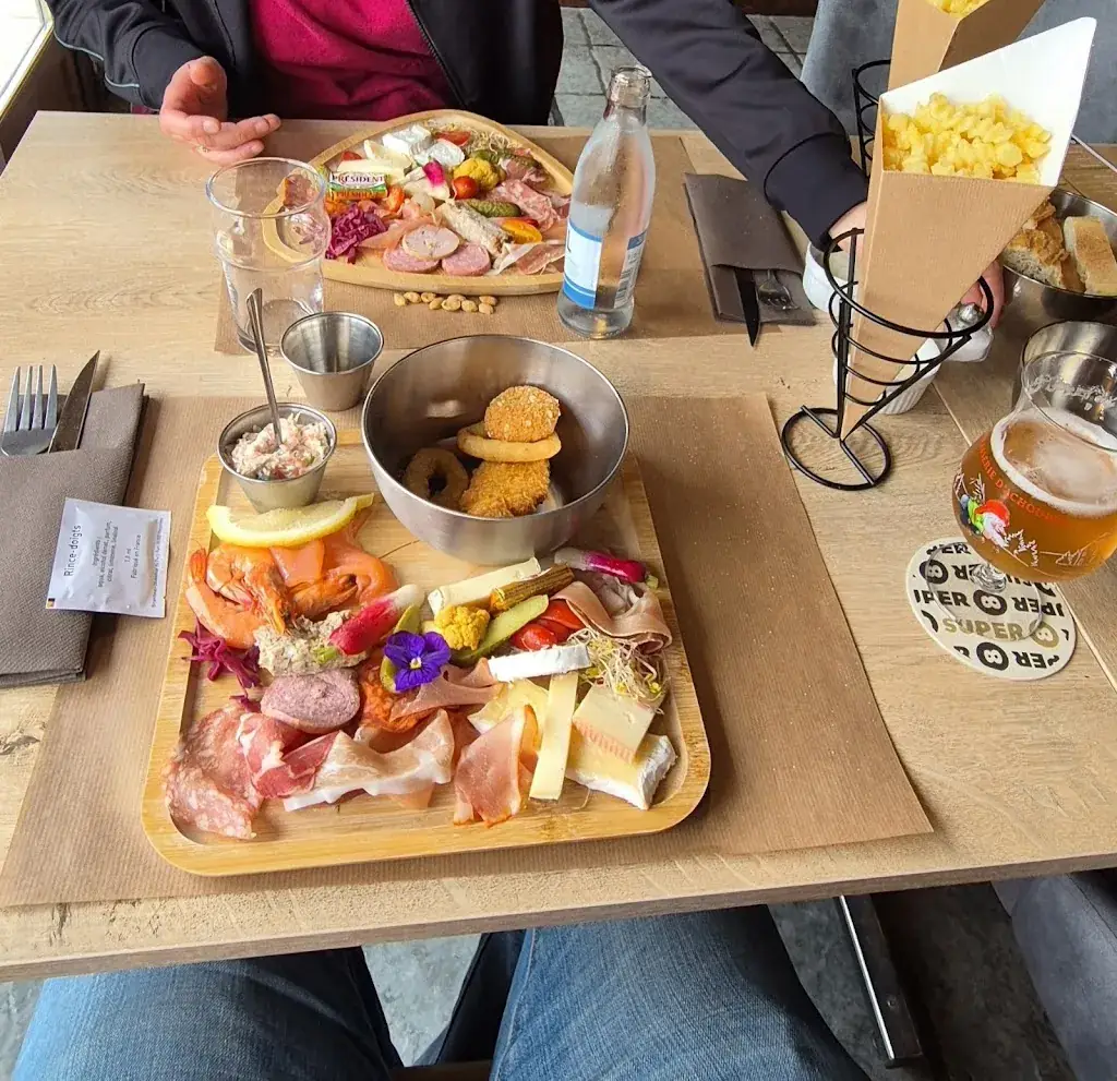 Johann_La Pergola Bouroult Eric_Brunémont_review