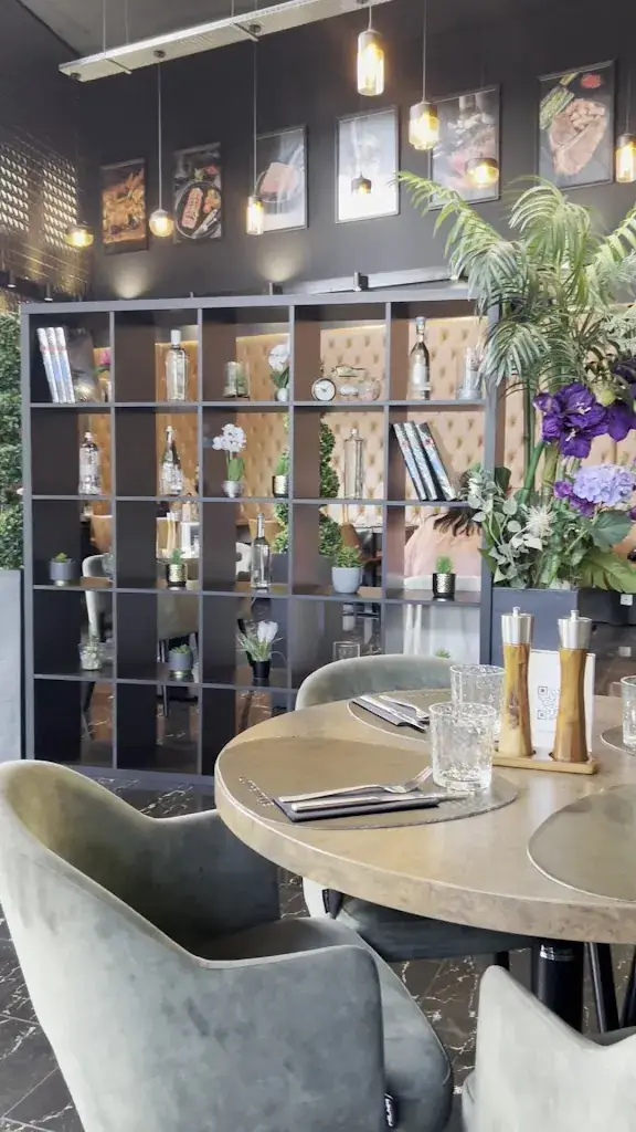 arif balikci_L' Othentique_Anzin_review