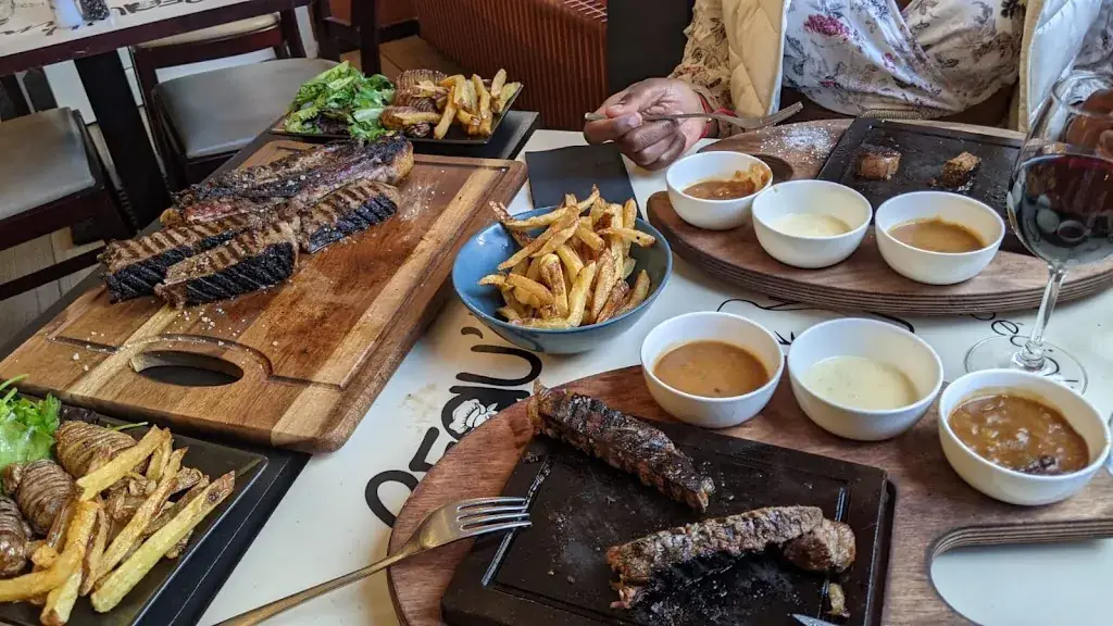 idalia Simons_Au Beau'Vin_Valenciennes_avis