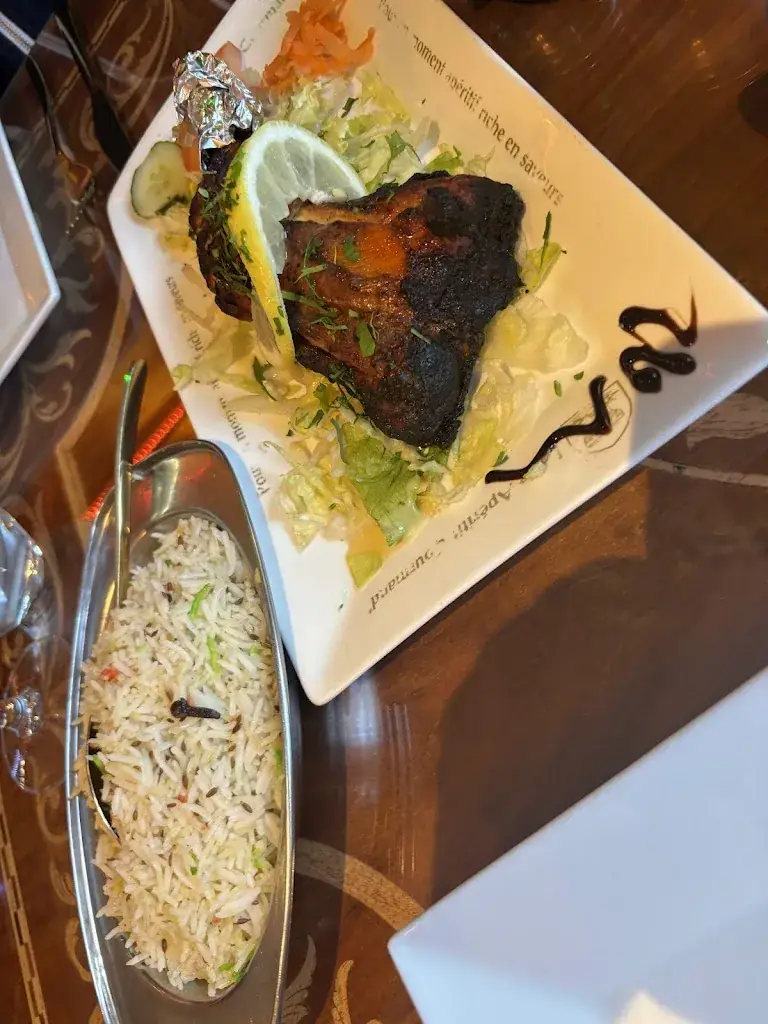 Michael Torbit_Restaurant Raj Mahal_Albertville_review