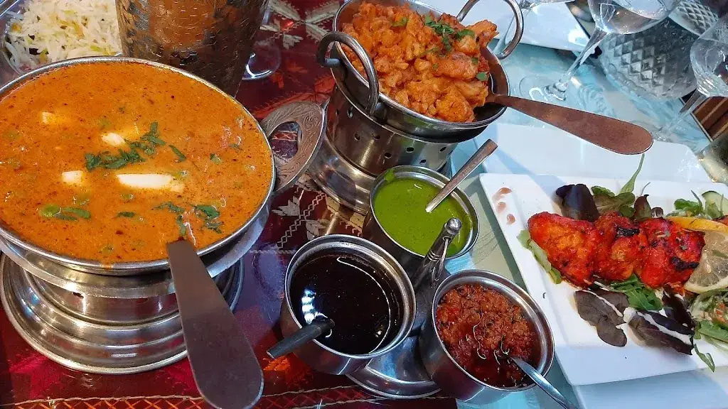 Restaurant Raj Mahal_Albertville_slider_image_2