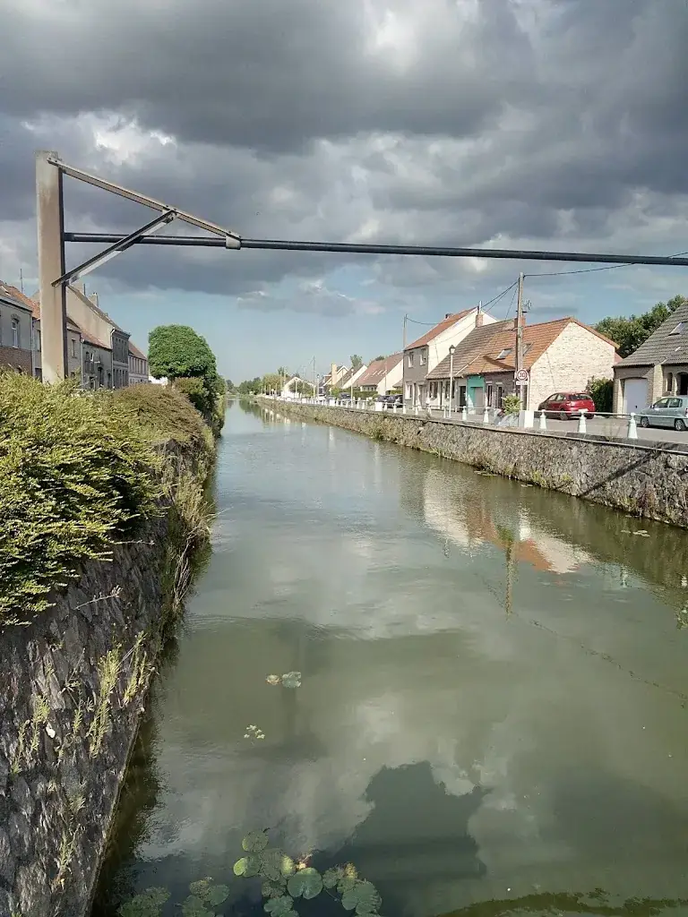 The Black Frame_Armbouts-Cappel_slider_image_1