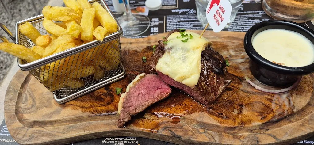 La Taverne Vauban Restaurant_Bergues_slider_image_3