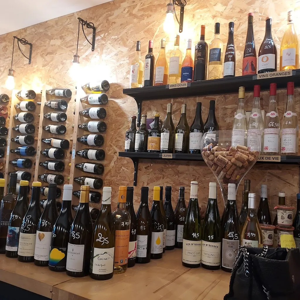 LA DAME JEANNE BAR A VIN_Arras_slider_image_3