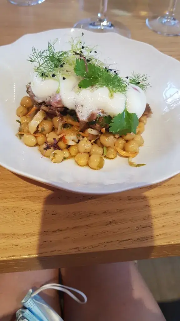 Menu_L'enverres et l'endroit_Chatte_image_6