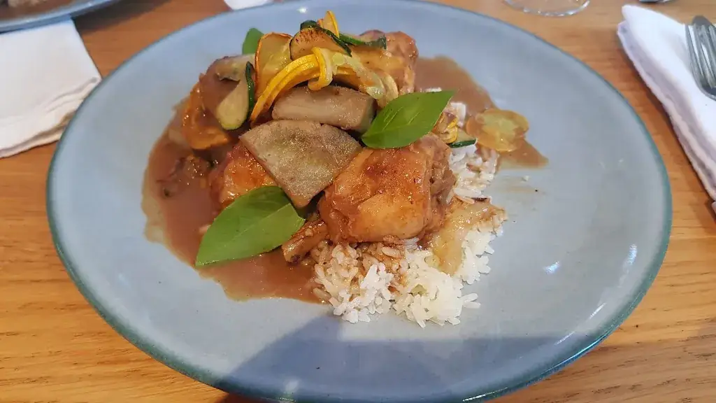 Menu_L'enverres et l'endroit_Chatte_image_8