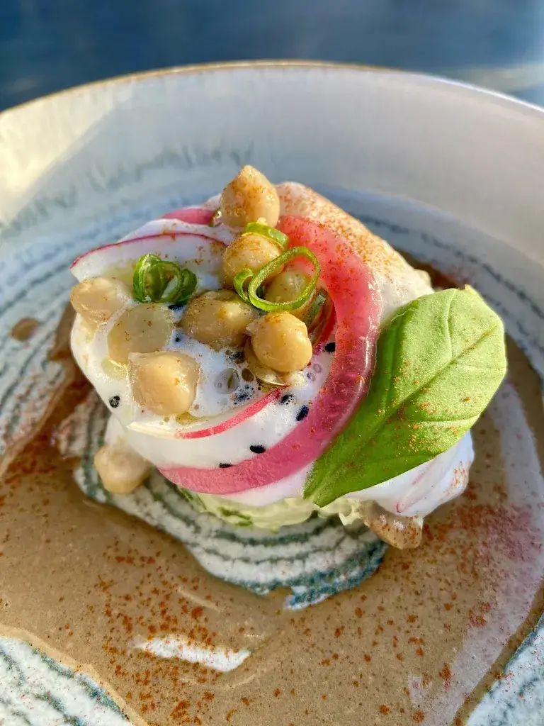 Francois GIANG_L'enverres et l'endroit_Chatte_review