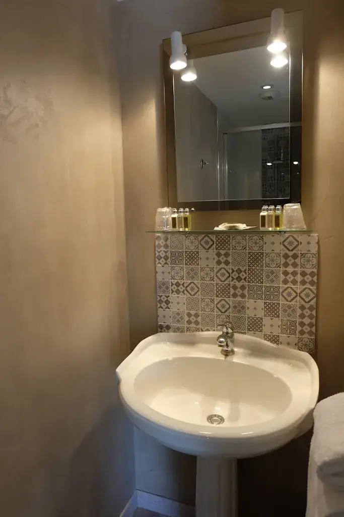 Le Château D'Aubry Valenciennes restaurant in Aubry-du-Hainaut