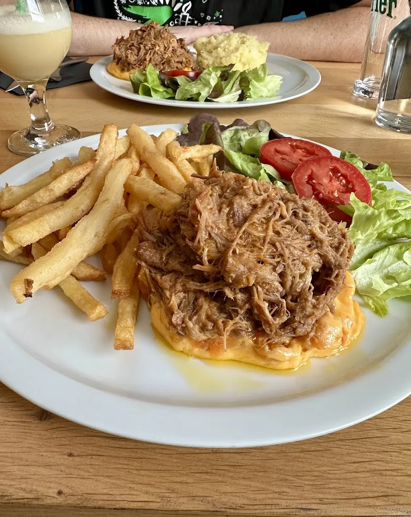 L'embarcadère Restaurant_Bassée_slider_image_2