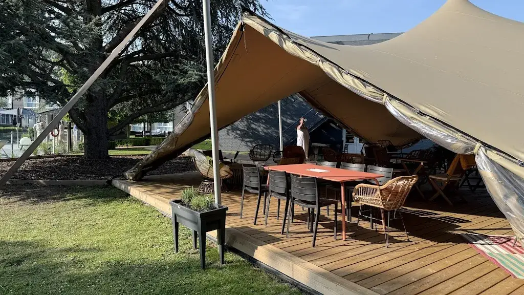 Stephanie Harrigan_Bleu Restaurant-Bar-Terrasse_Noyelles-Godault_recensione