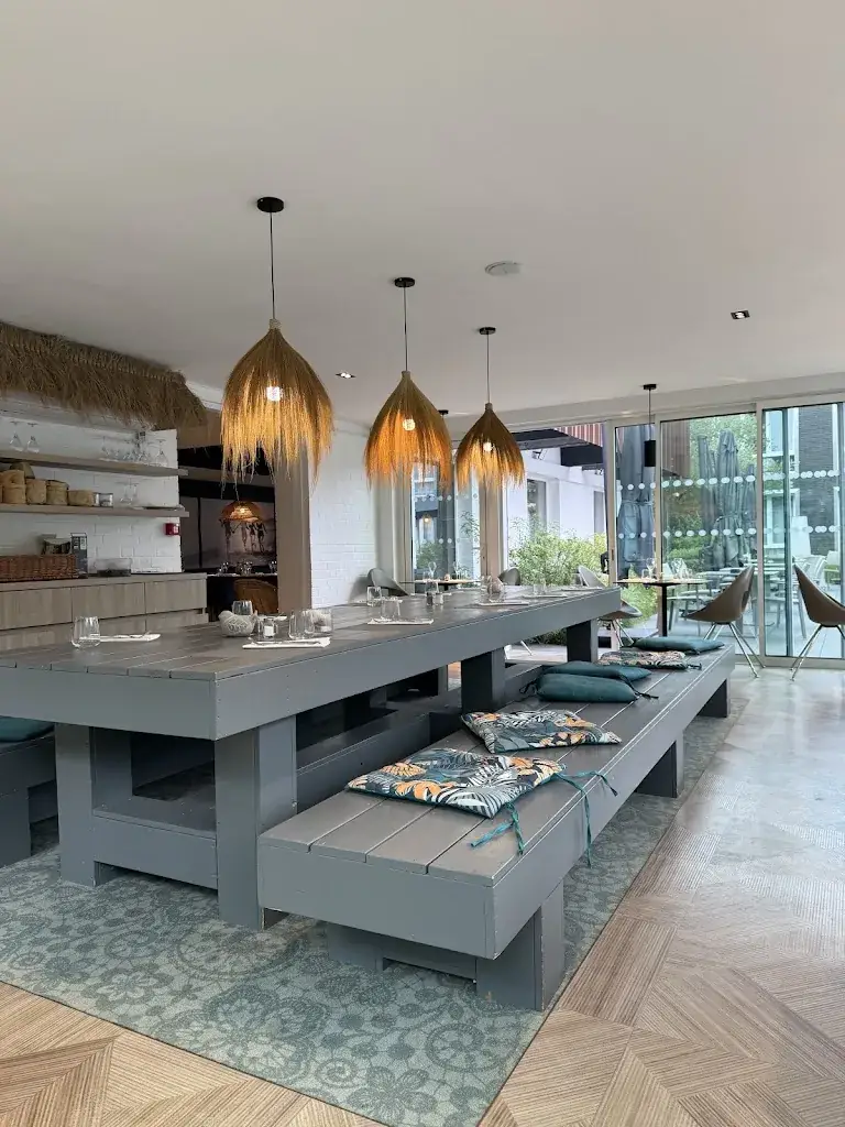 Bleu Restaurant-Bar-Terrasse_Noyelles-Godault_slider_image_2