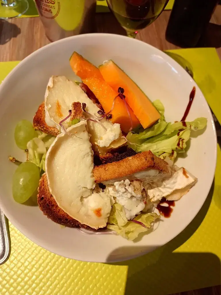 V. Z._Restaurant La Calabria._Leforest_review