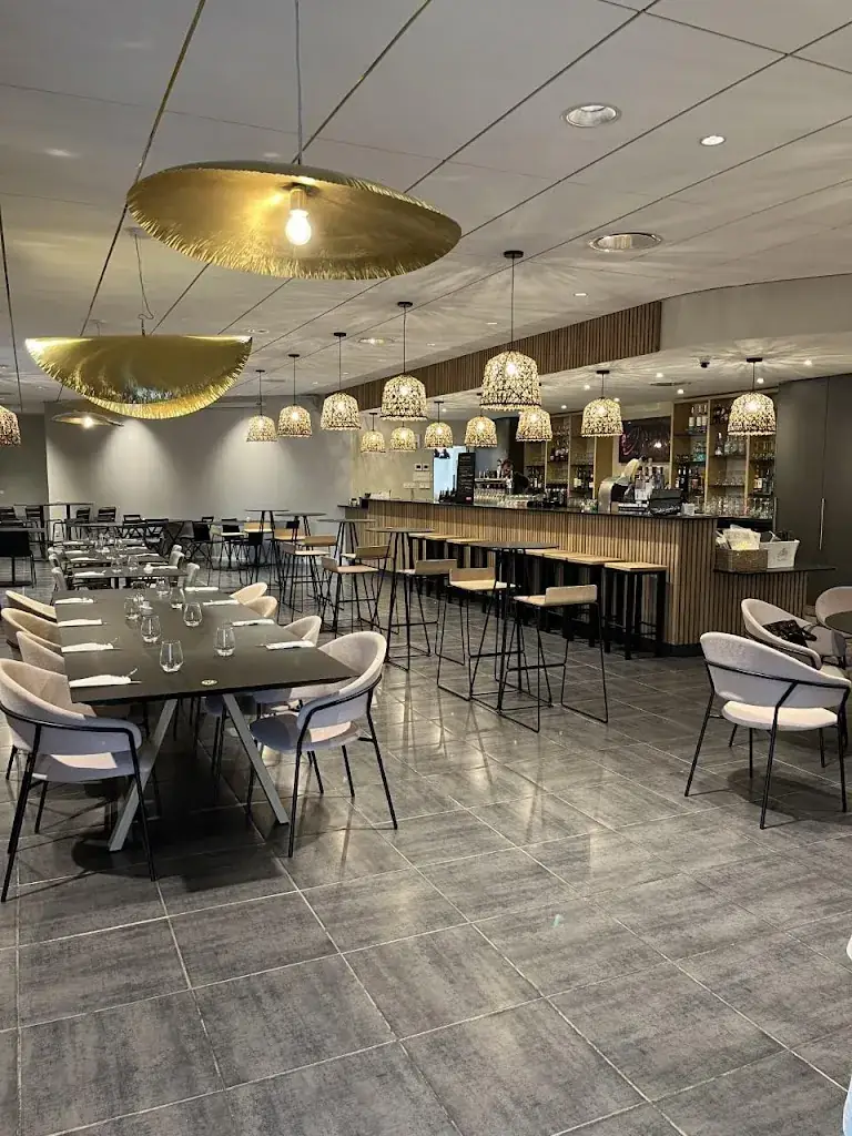 O'Plan restaurant in Chatte