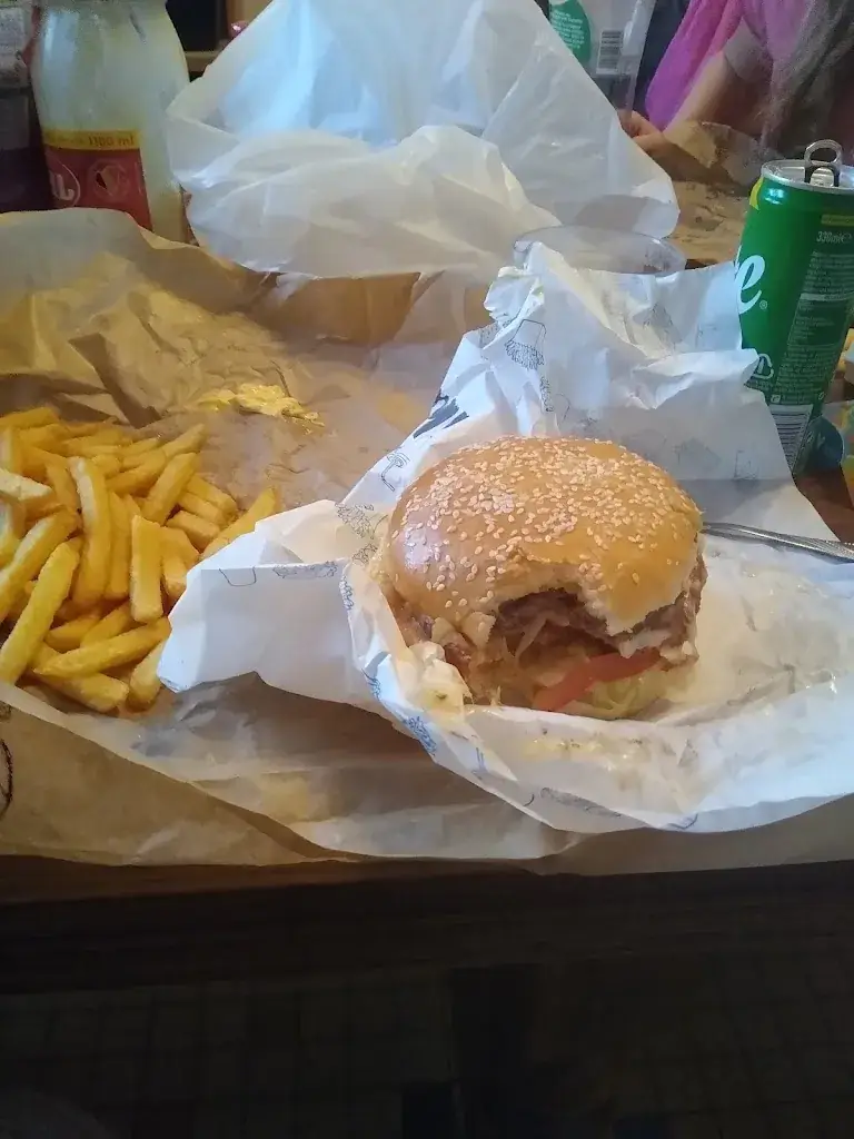 Menu_pizzaFiesta_Auby_image_9