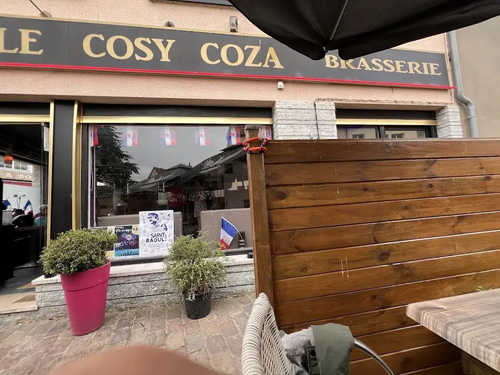 Phillip Dougan_Bar / Brasserie / Restaurant Le Cosy Coza_Ardres_review