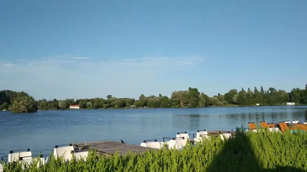 La Cottage du Lac_Ardres_slider_image_2