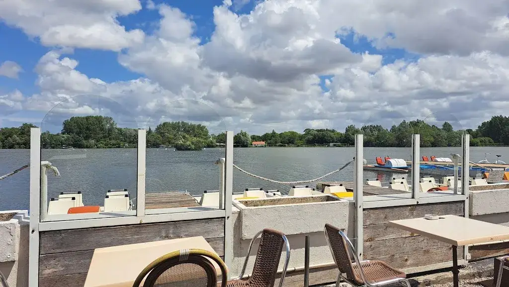 La Cottage du Lac_Ardres_slider_image_3