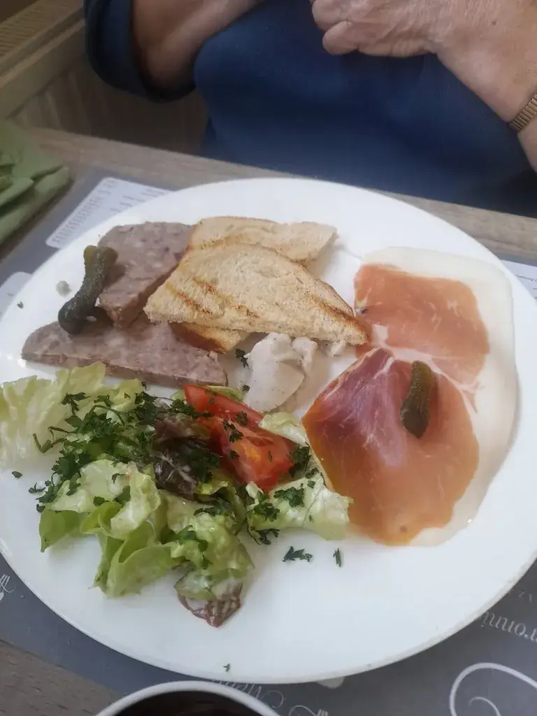 Menü_Aux Marronniers - Restaurant_Autingues_Bild_7