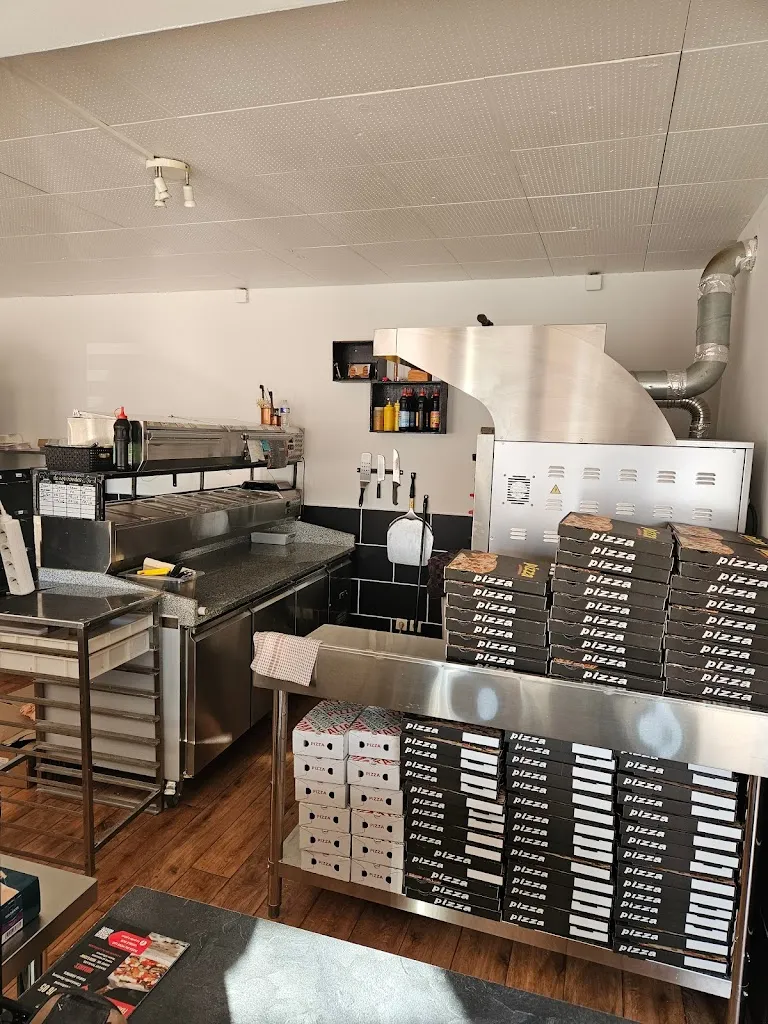 La Pelle à Pizza_Ardres_slider_image_3