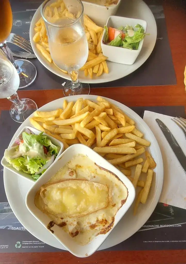 Eve M._RESTAURANT LA FREGATE_Ardres_review